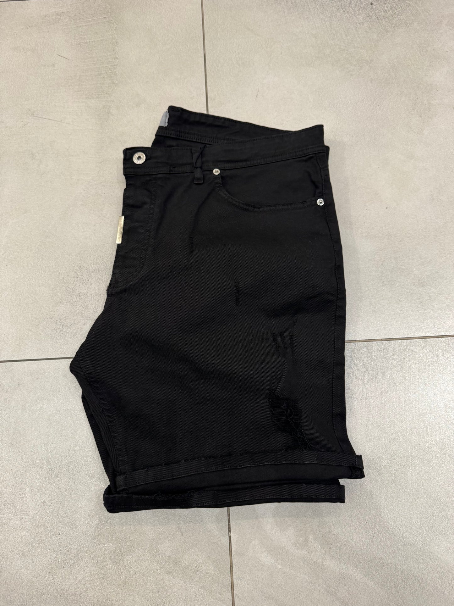 TAGLIE FORTI SHORTS
