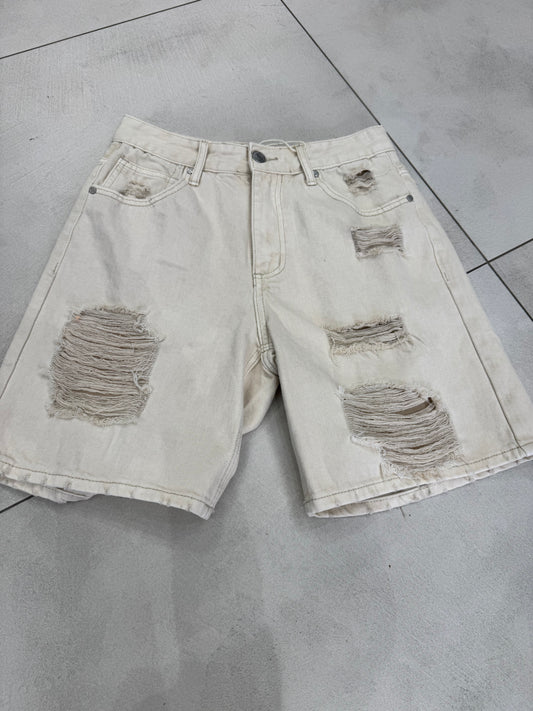 Bermuda beige con rotture