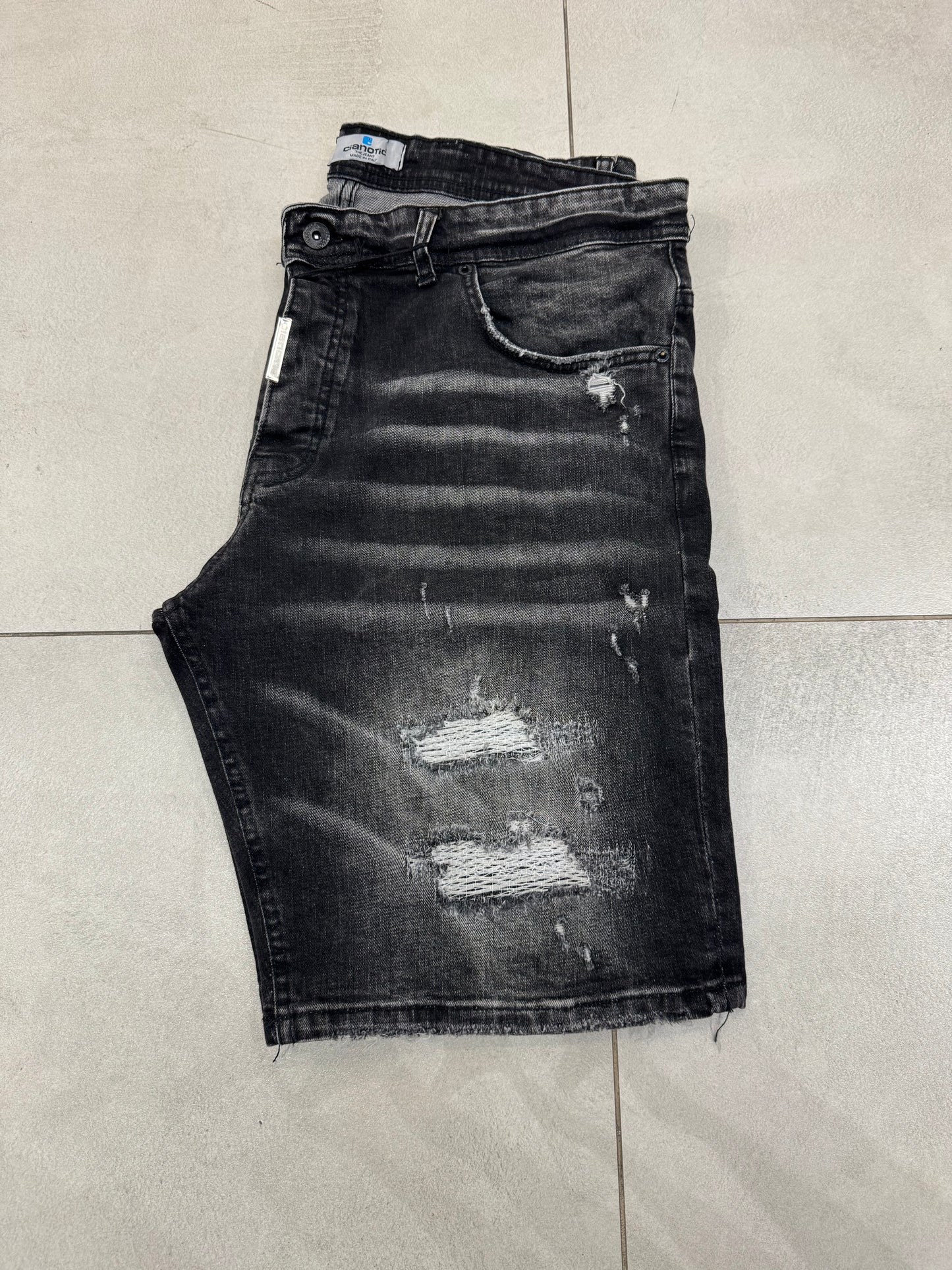 TAGLIE FORTI SHORTS