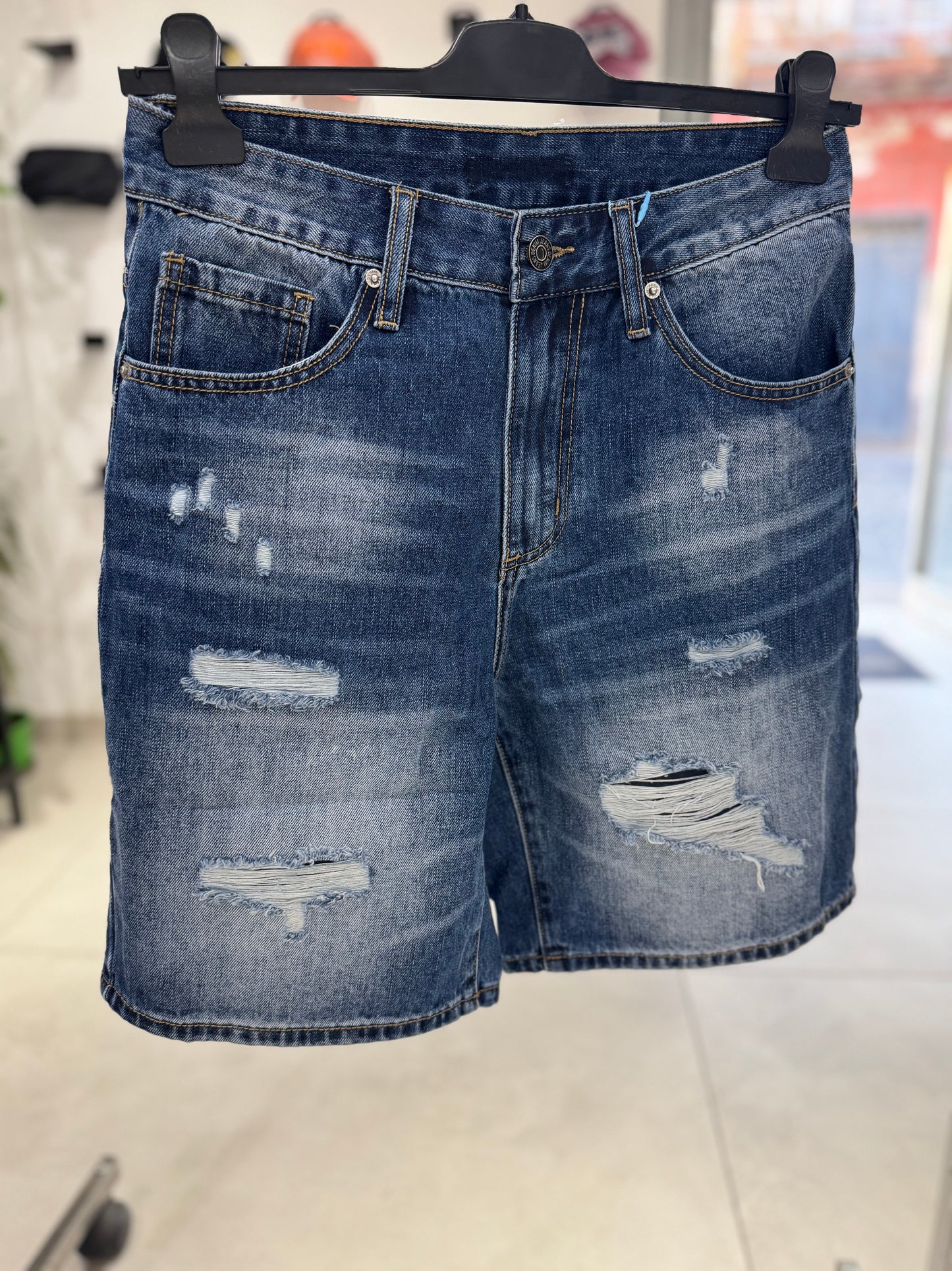 Short Jeans blu