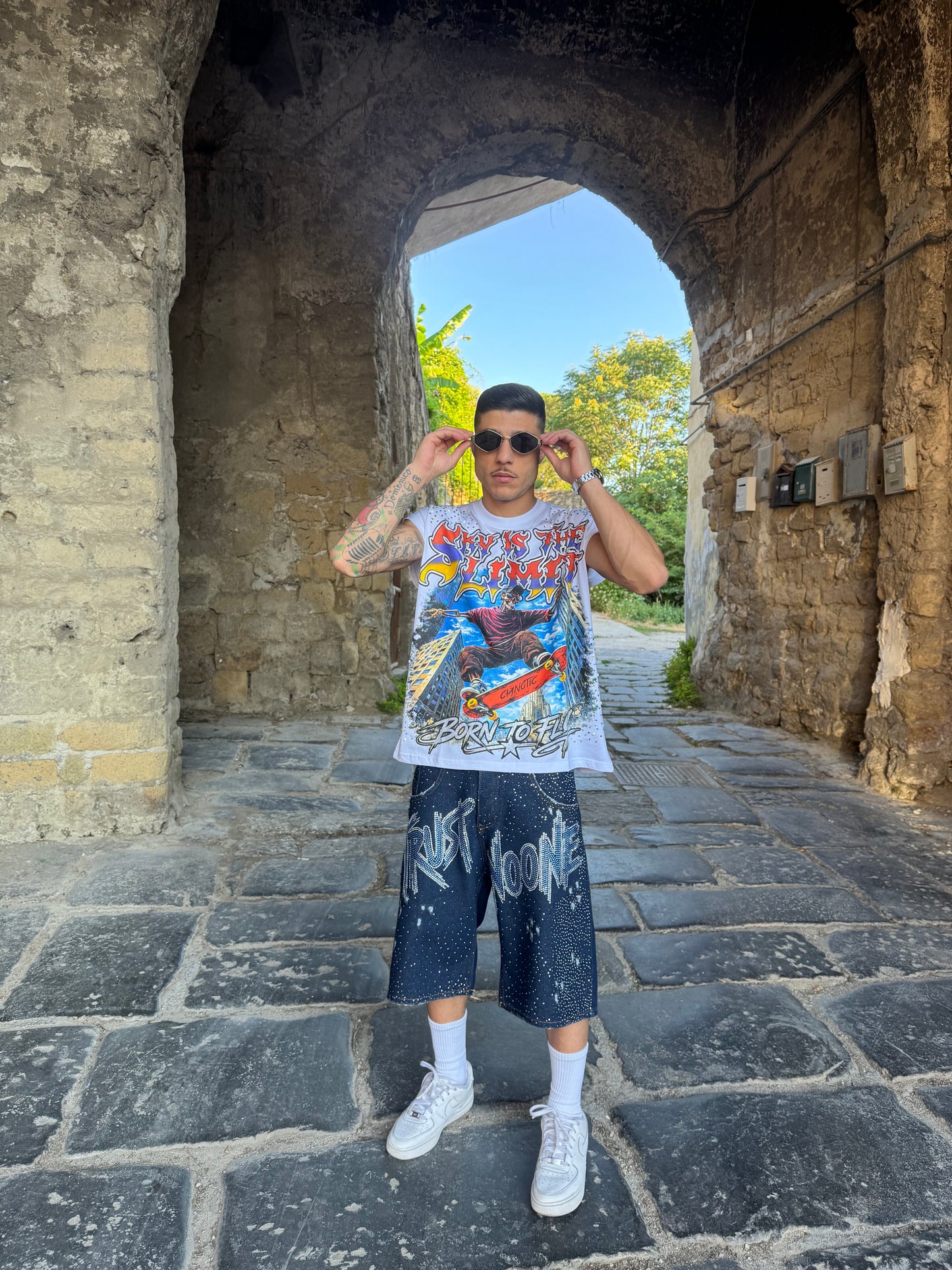 Shorts Trust noOne