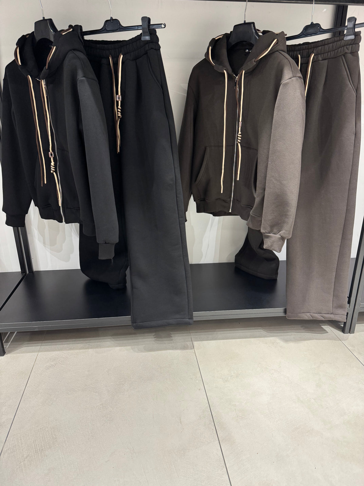 Tuta Zip doppio laccio caldissima