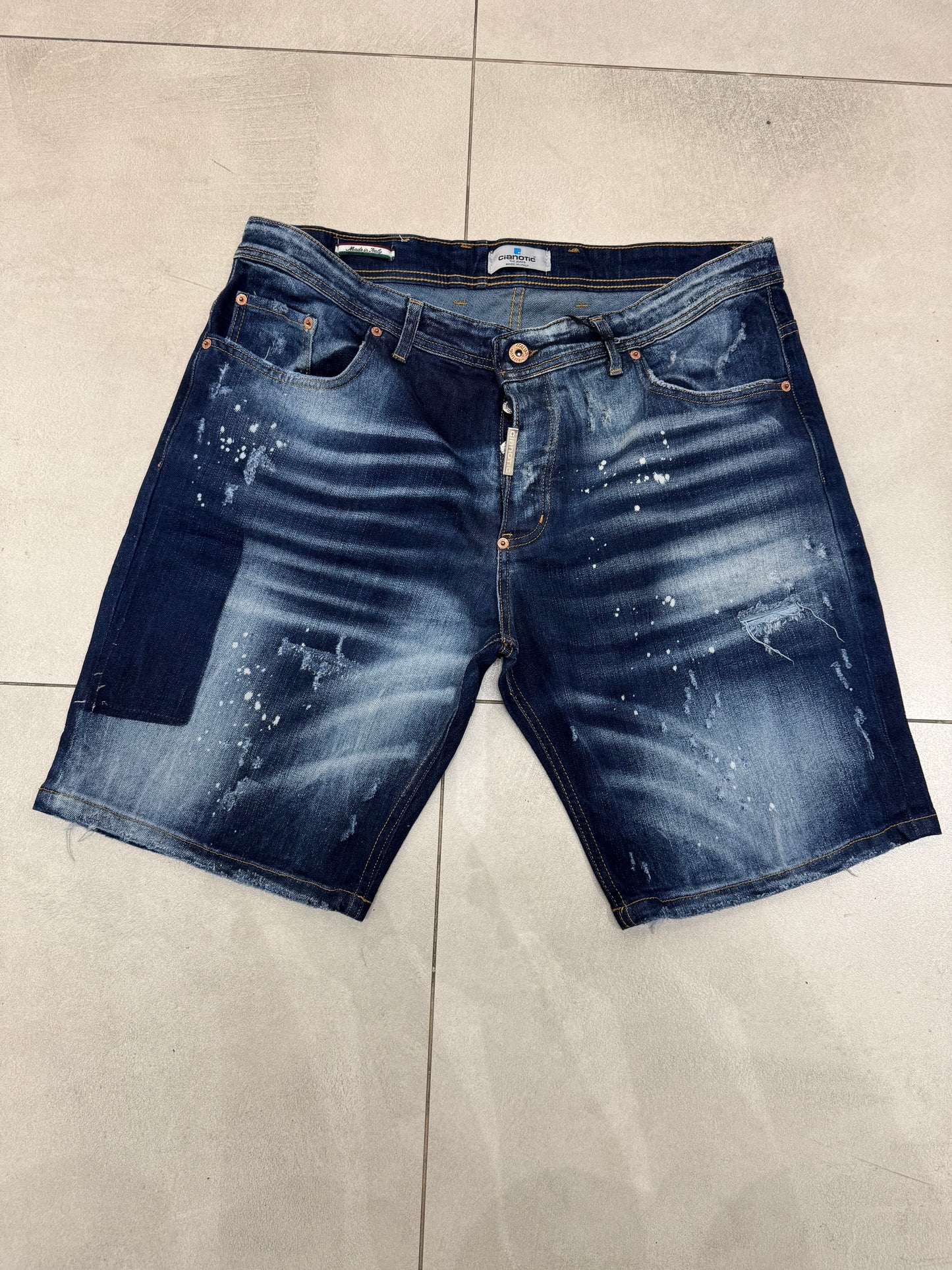 TAGLIE FORTI Shorts Mod D