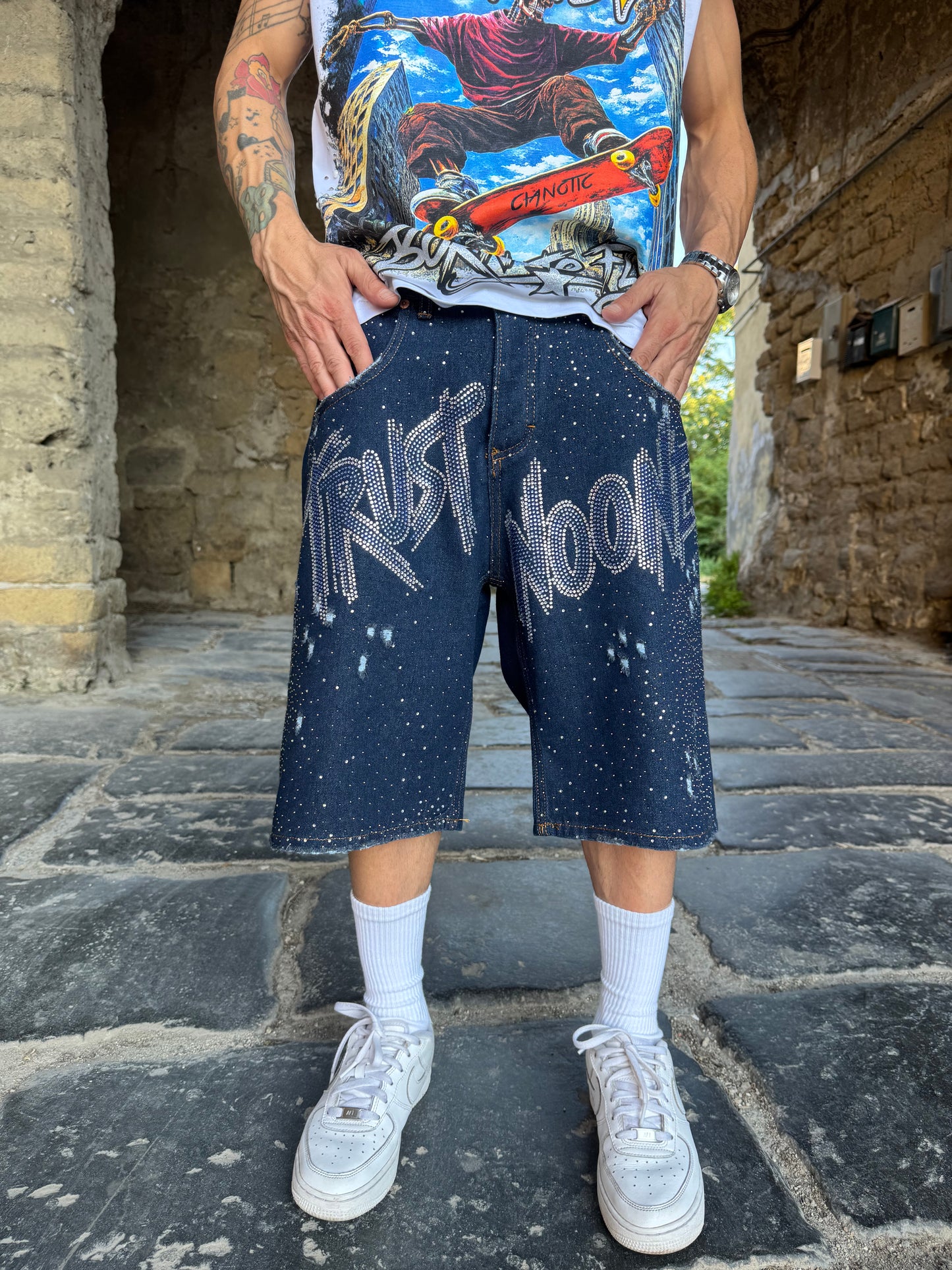 Shorts Trust noOne