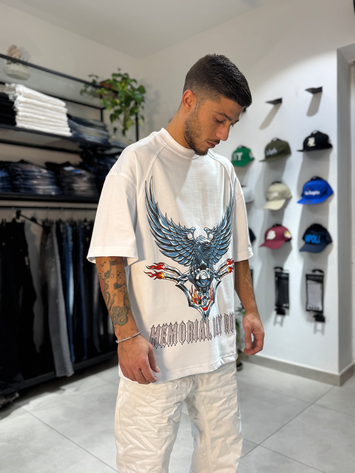 T-Shirt Dependencia maniche Corte